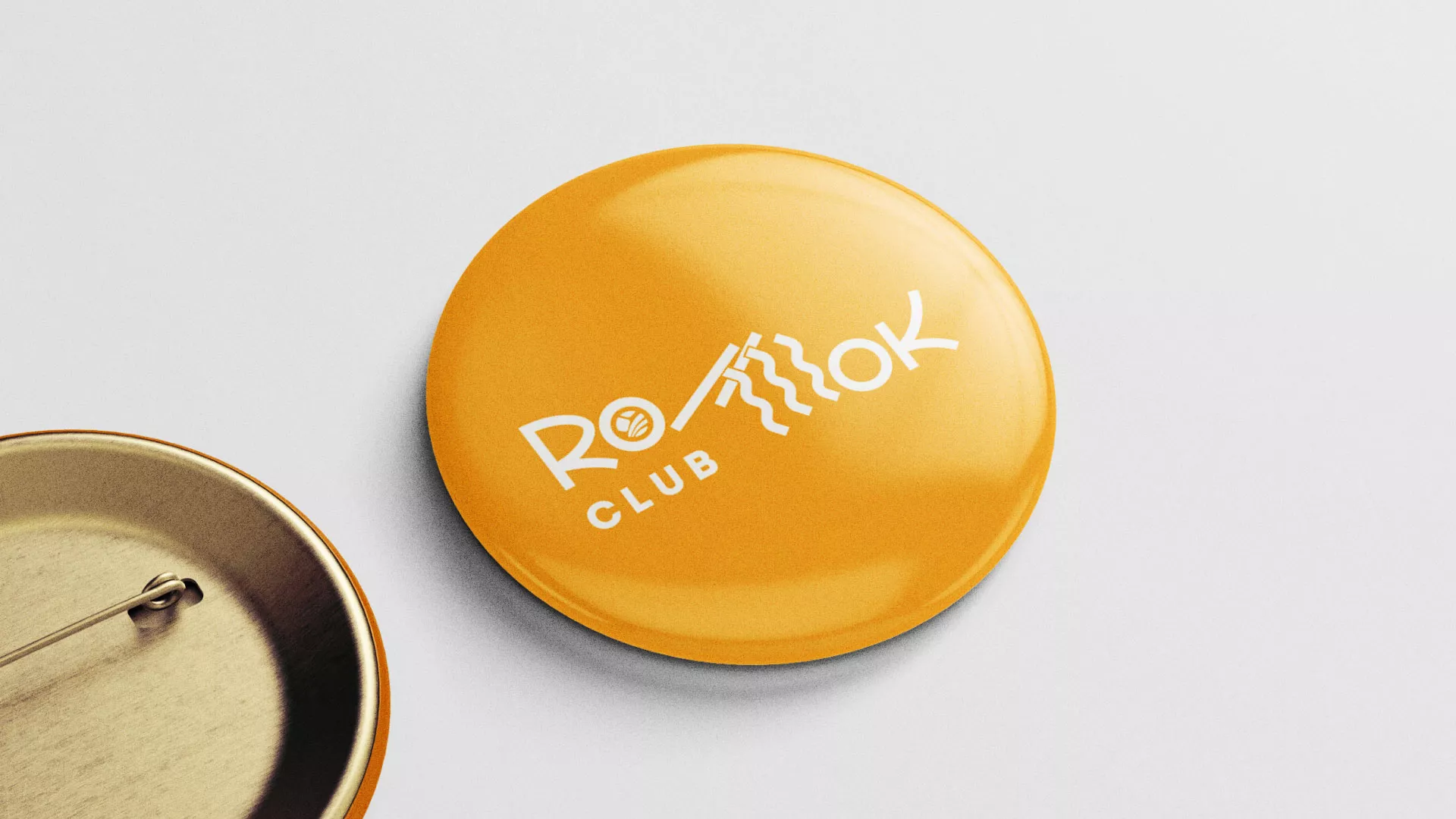 Создание логотипа в Плёсе для суши-бара «Roll Wok Club»